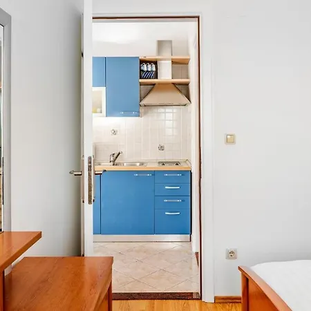 In - Barun - One Bedroom With Terrace And Sea View *